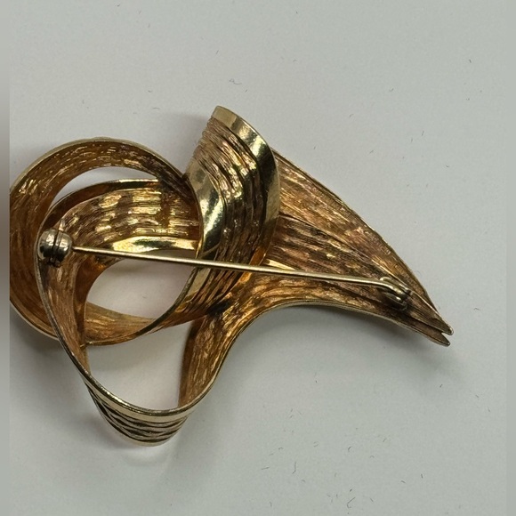 Vtg Metasco 18k RGP ribbon brooch - Picture 5 of 8